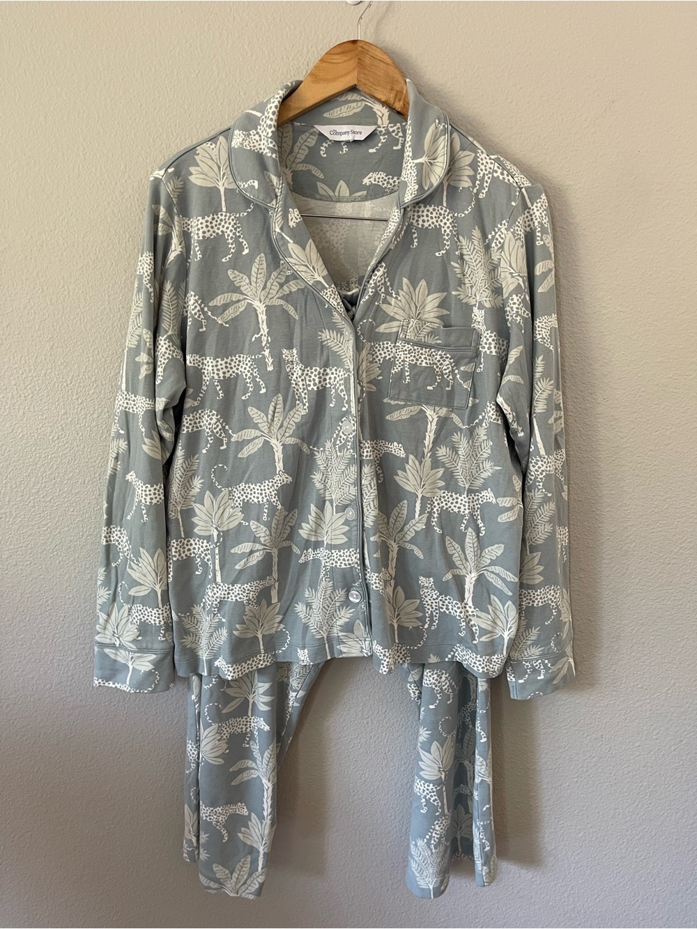 The Company Store Peruvian Pima Cotton Pajama Set Gray Leopard/Palm Print XL